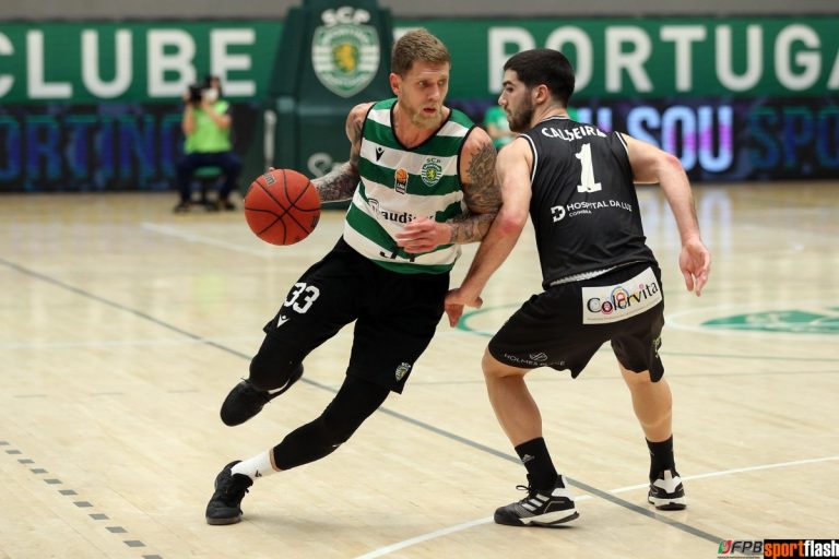 Micah Downs Sporting Académica