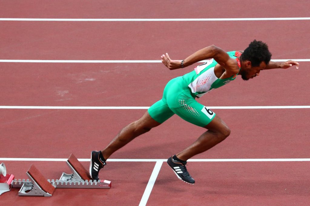 400m