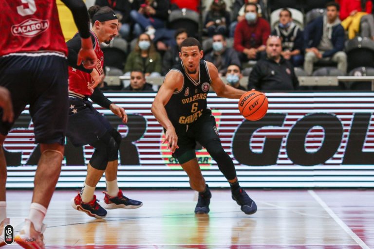 ovarense oliveirense