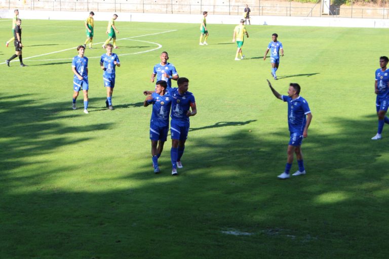 Montalegre entra a vencer